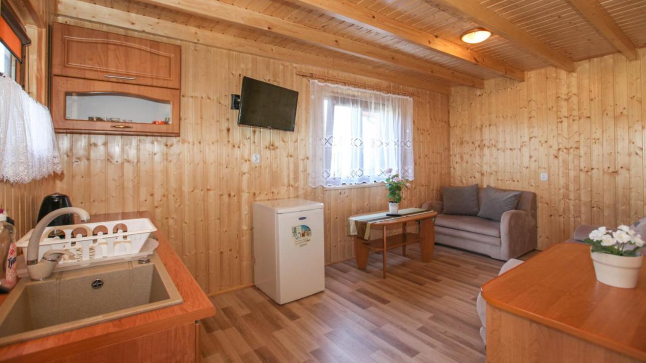 Aparts Care Letnia Sielanka Sianożęty Exterior foto